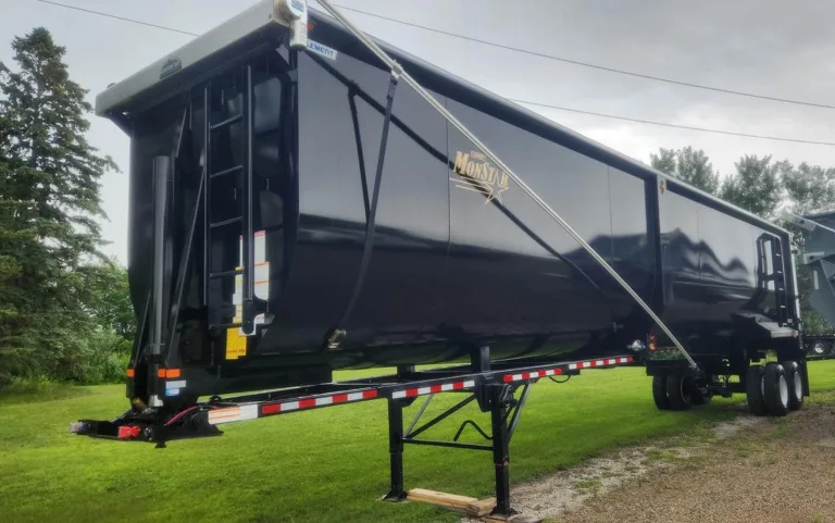 99-Yard Monster End Dump dump truck serving Angleton, TX