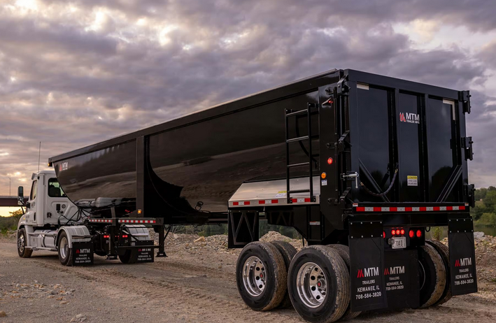 Half-Round End Dump Trailer dump truck serving Angleton, TX